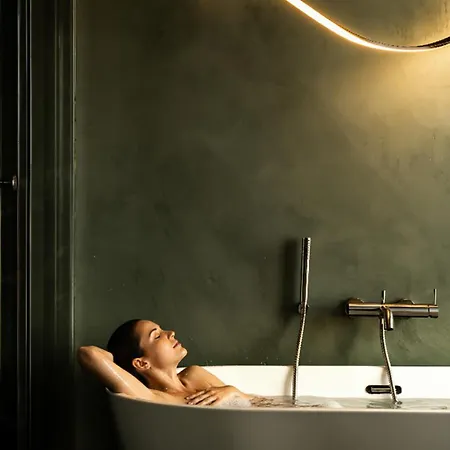 Rooftop With Terrace By T *